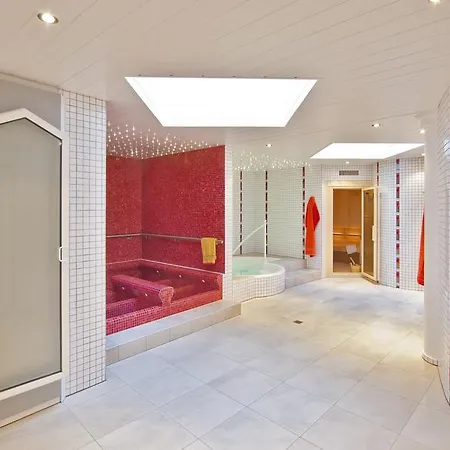 Residenz Ambassador B33 Лойкербад